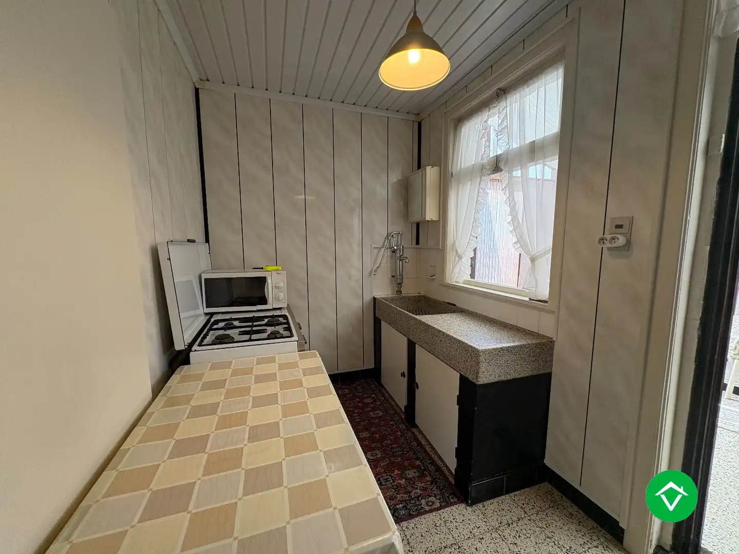 Woning met veel potentieel te Vladslo foto 9