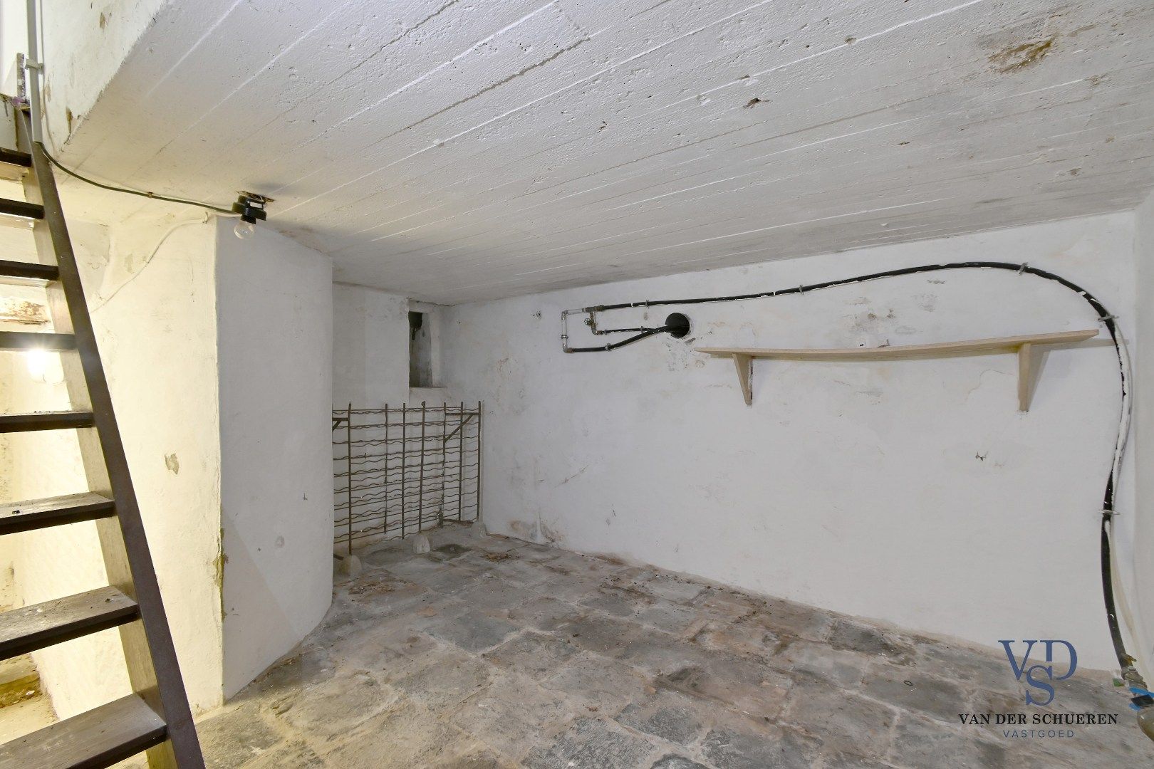 Te renoveren woning in centrum Balegem. foto 19