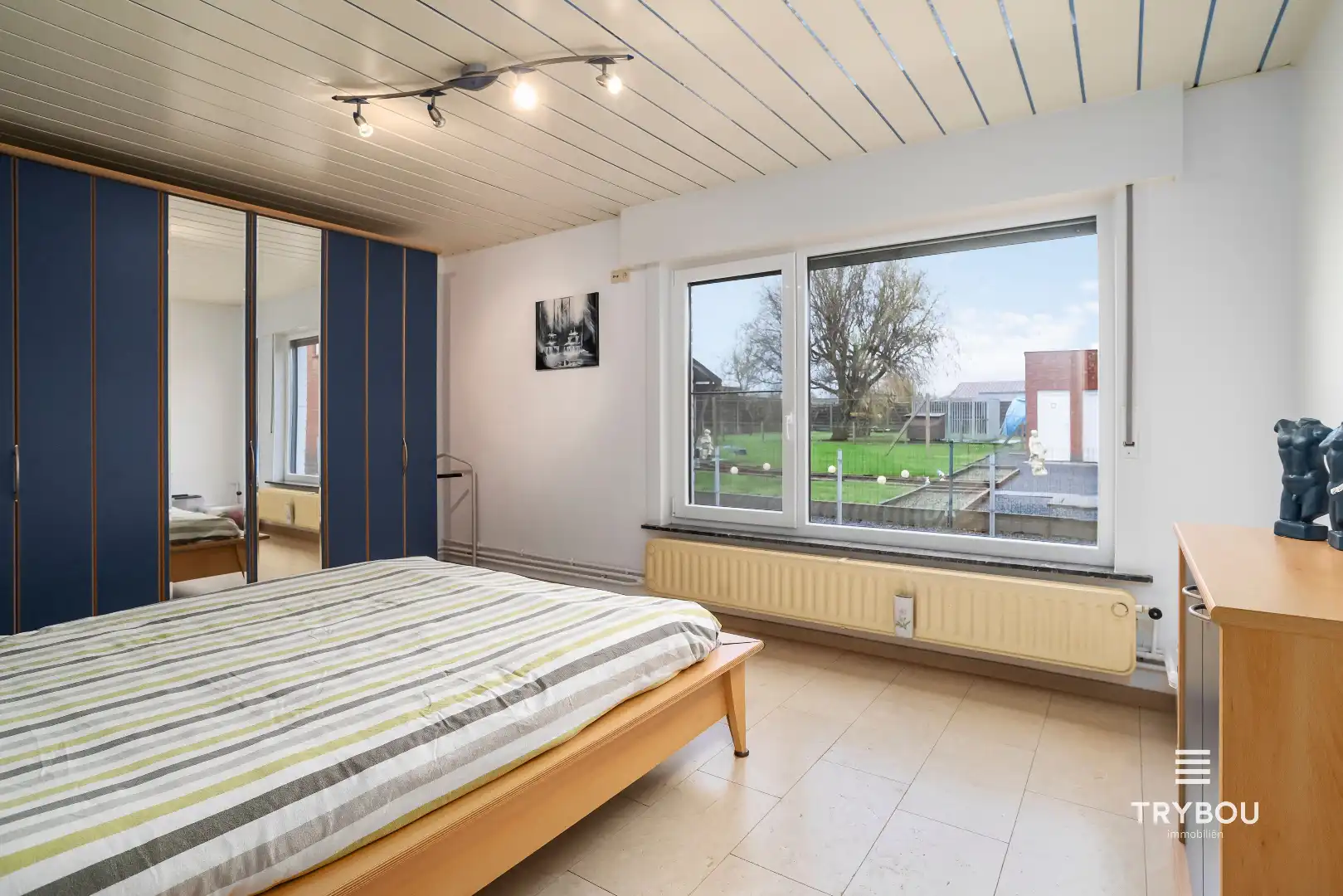 Alleenstaande gelijkvloerswoning op 719m². foto 9