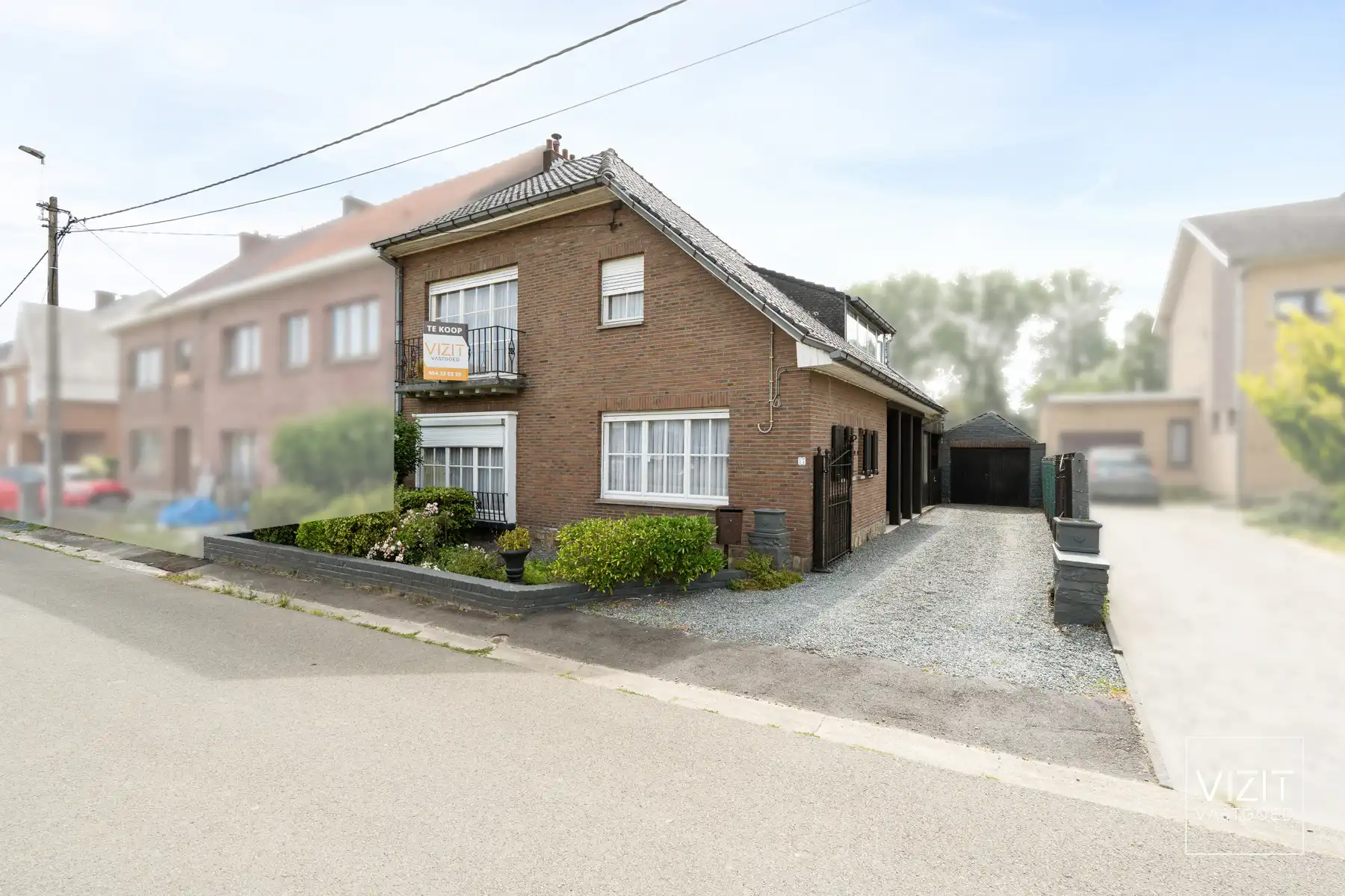 Gezinswoning met 3 slaapkamers foto 2