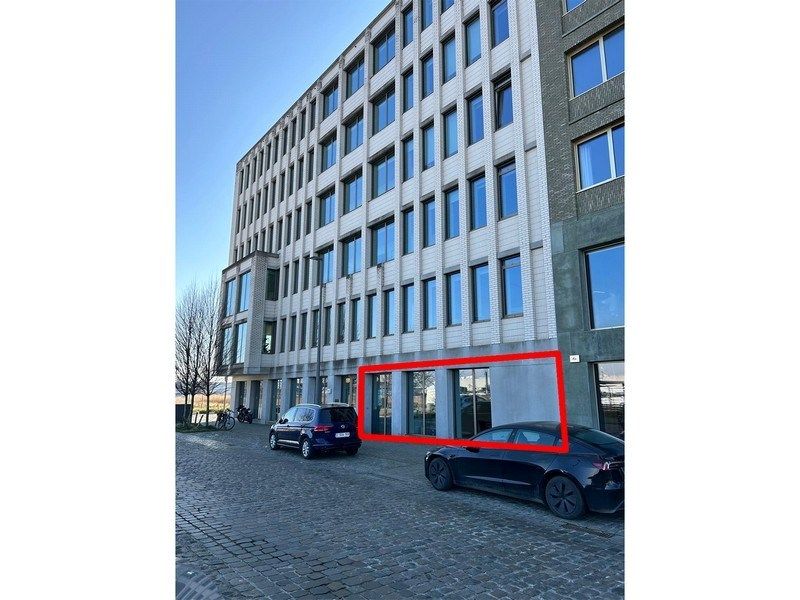 Commercieel gelijkvloers kantoor te koop op 't Eilandje in Antwerpen foto 19