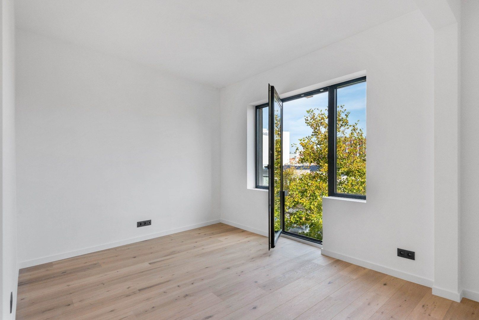 Verhuurd opbrengsteigendom te Mortsel foto 11