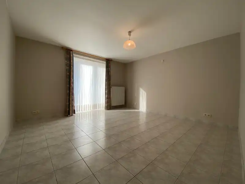 Gelijkvloers appartement met inpandige garage nabij centrum Houthalen foto 7