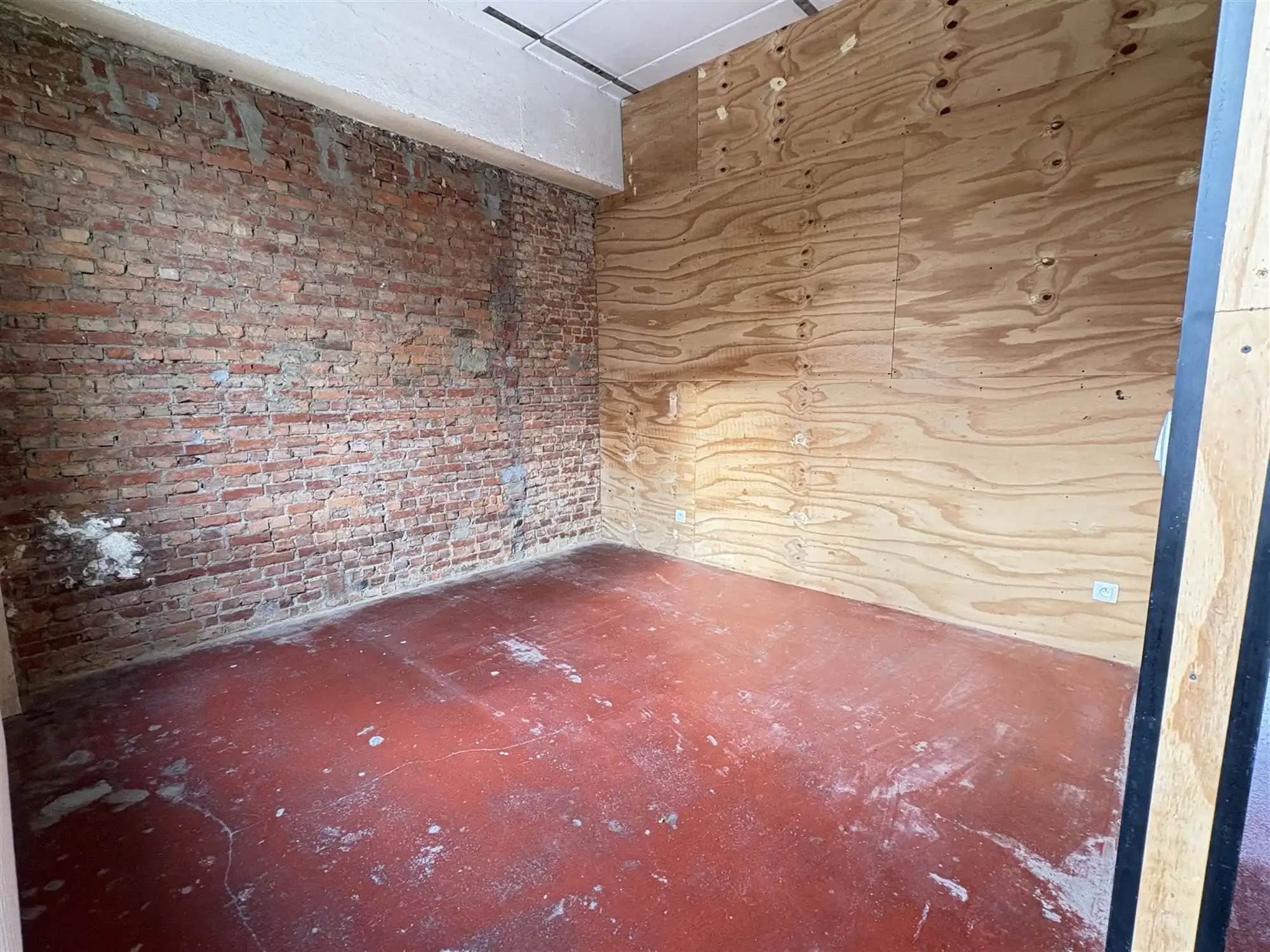 Appartement met terras (12m²) te Merksem foto 9