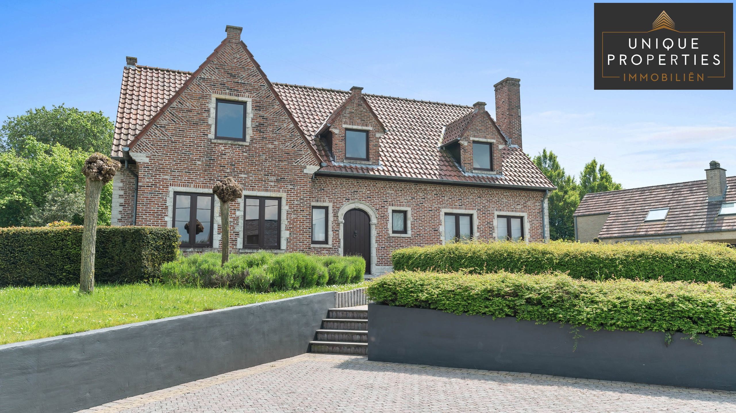 Huis te koop foto 2