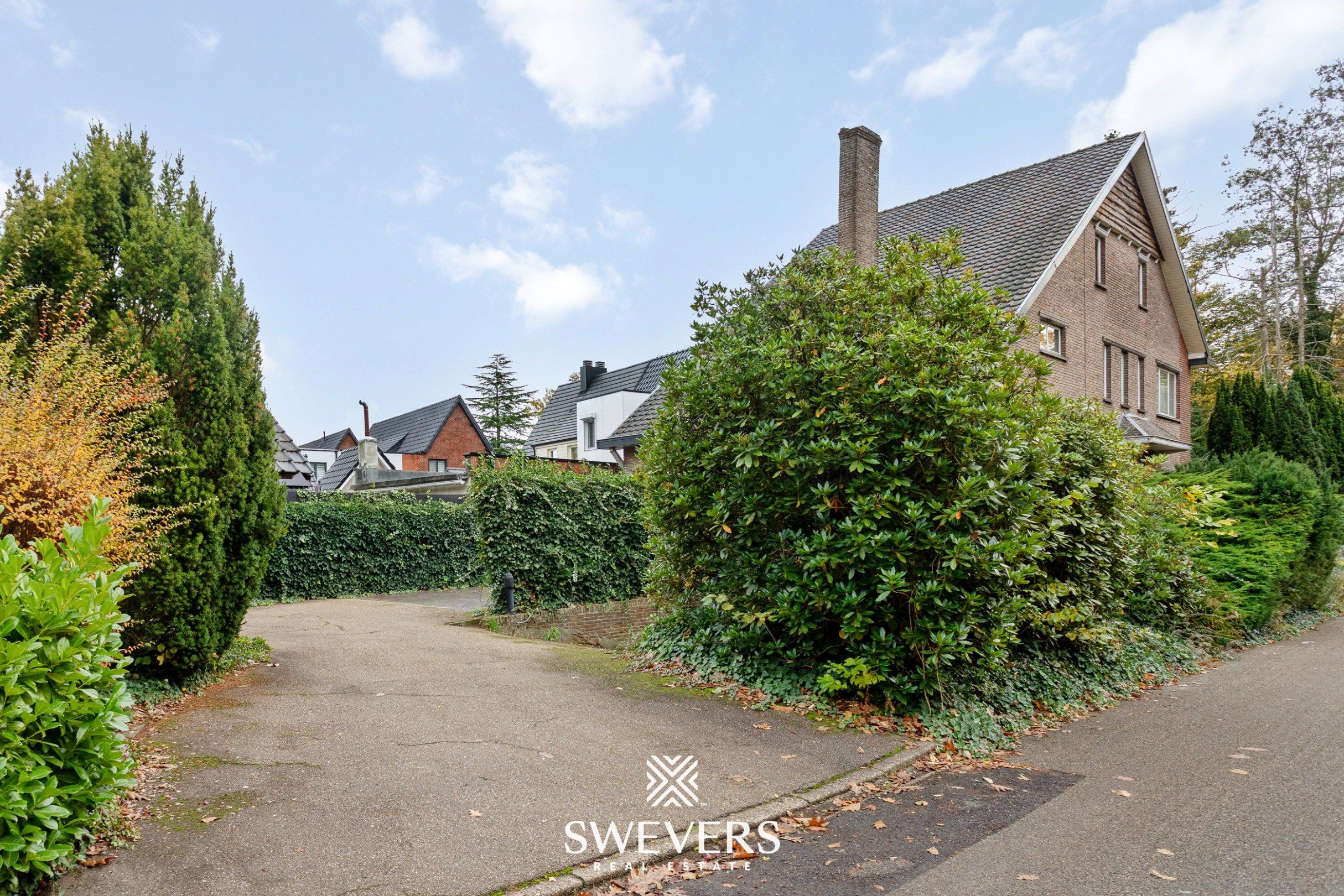 Open bebouwing met 4 slaapkamers, kelder en tuin in rustige, doodlopende straat foto 26