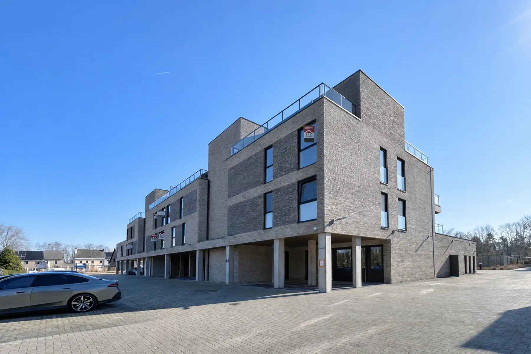 Nieuwbouwappartement op toplocatie in Herzele foto {{pictureIndex}}