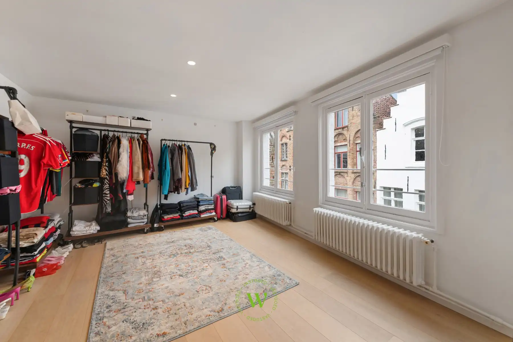 Karaktervolle bel-étagewoning op een toplocatie in Brugge. foto 16