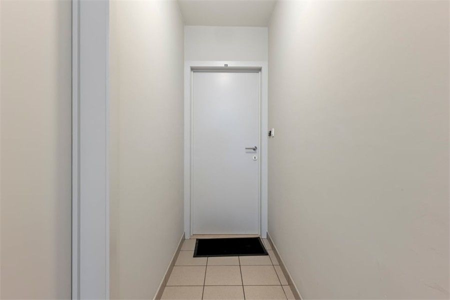 GEZELLIG 2 SLK APPARTEMENT MET STAANPLAATS IN HET CENTRUM VAN SINT-TRUIDEN foto 21