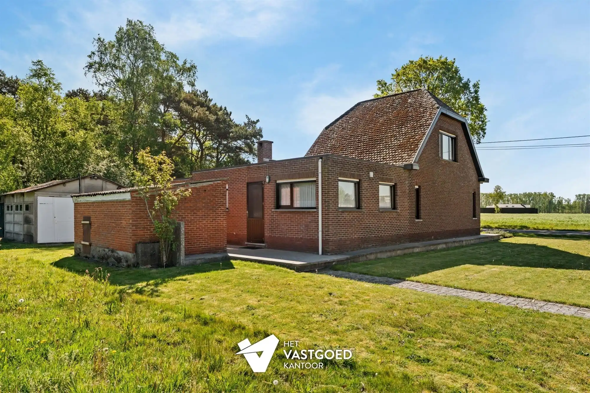 PRACHTIG GELEGEN WONING OP CA 1 HECTARE foto 19
