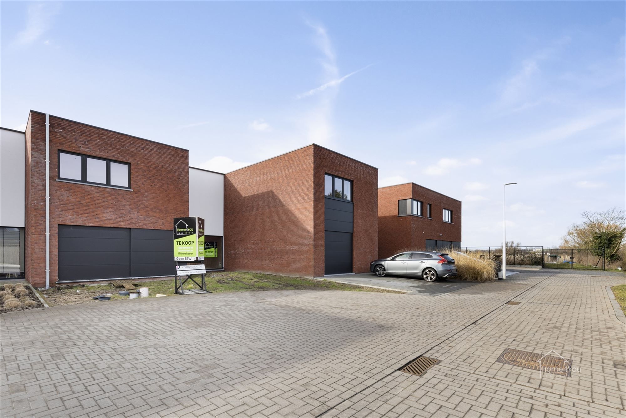 Nieuwbouw zonder zorgen, geen BTW foto {{pictureIndex}}