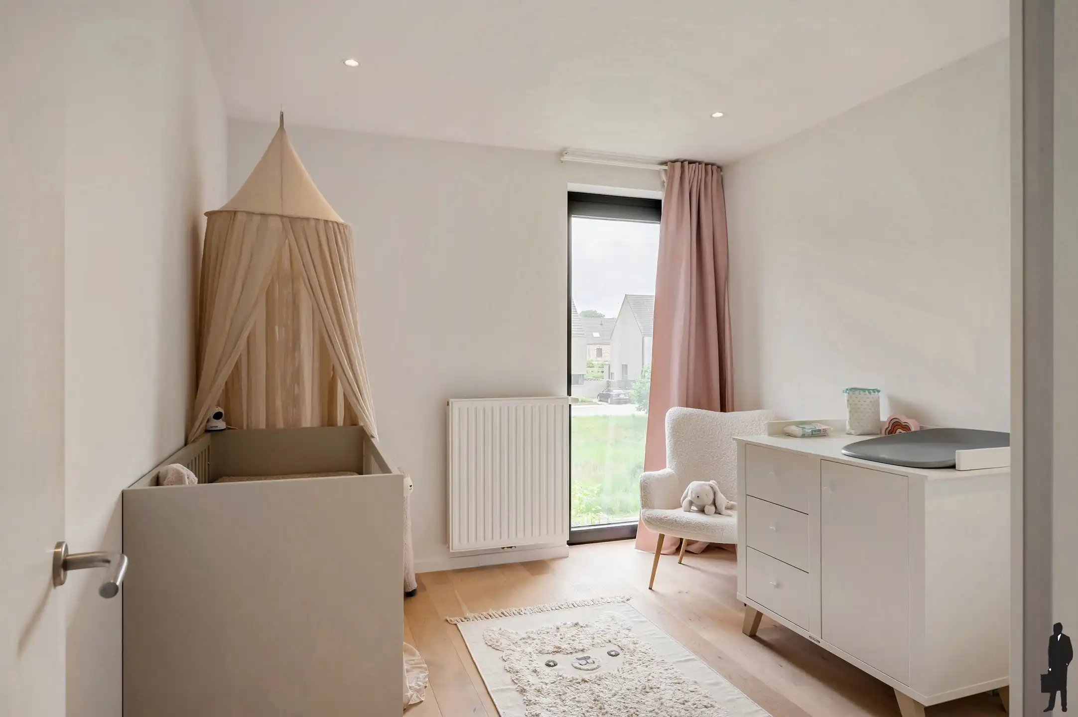 Luxueuze halfopen nieuwbouwwoning (2018) met 4 slaapkamers foto 18