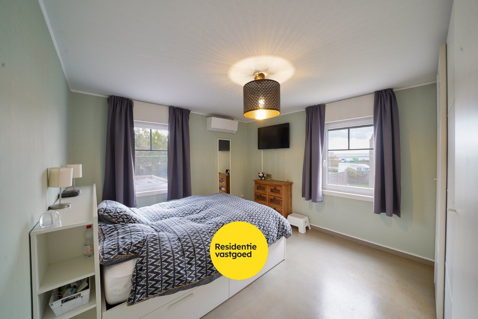 Instapklare halfopen woning met 3 slaapkamers op gunstige locatie te Bredene foto 12