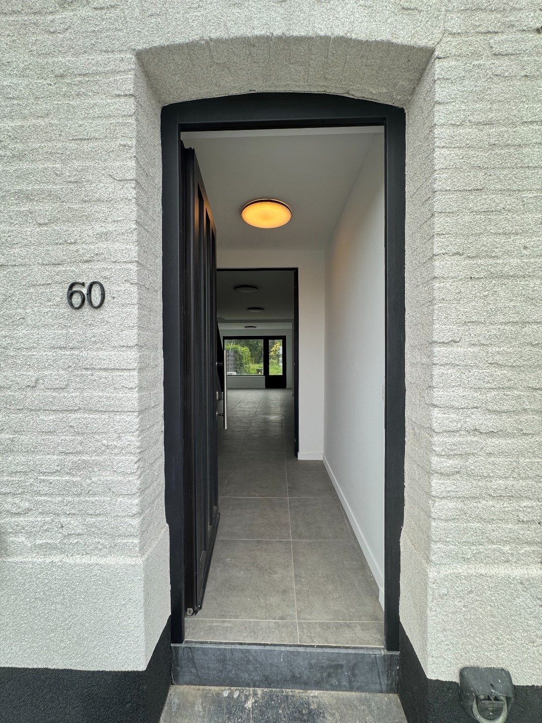 Instapklare, totaal gerenoveerde woning in Grimbergen – EPC A, zonnepanelen, warmtepomp! foto 2