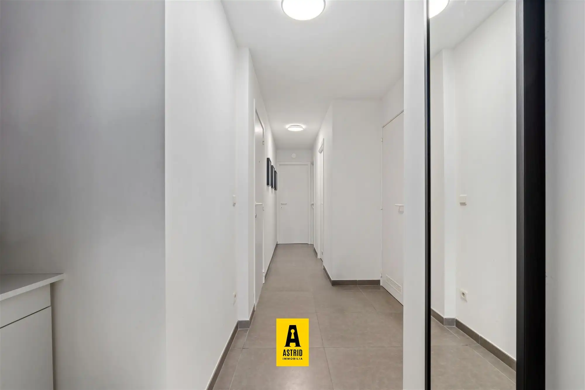 Leuk appartement met ruim terras! foto 15