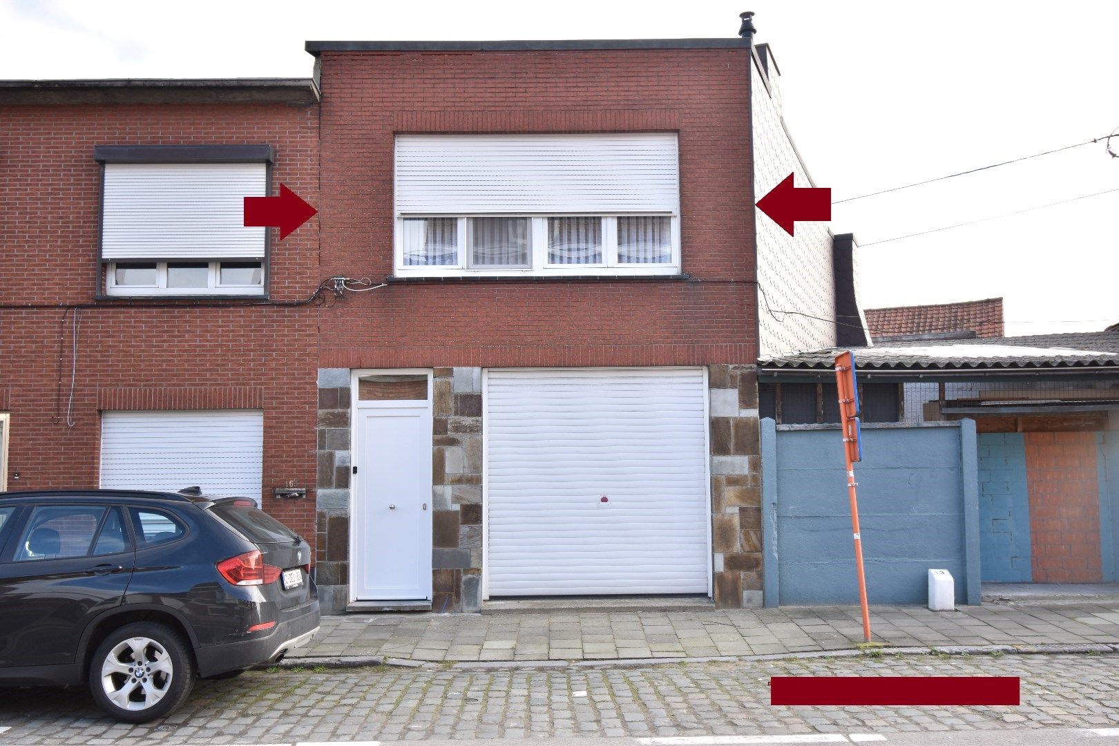 Rijwoning met garage gelegen centrum Maldegem foto {{pictureIndex}}