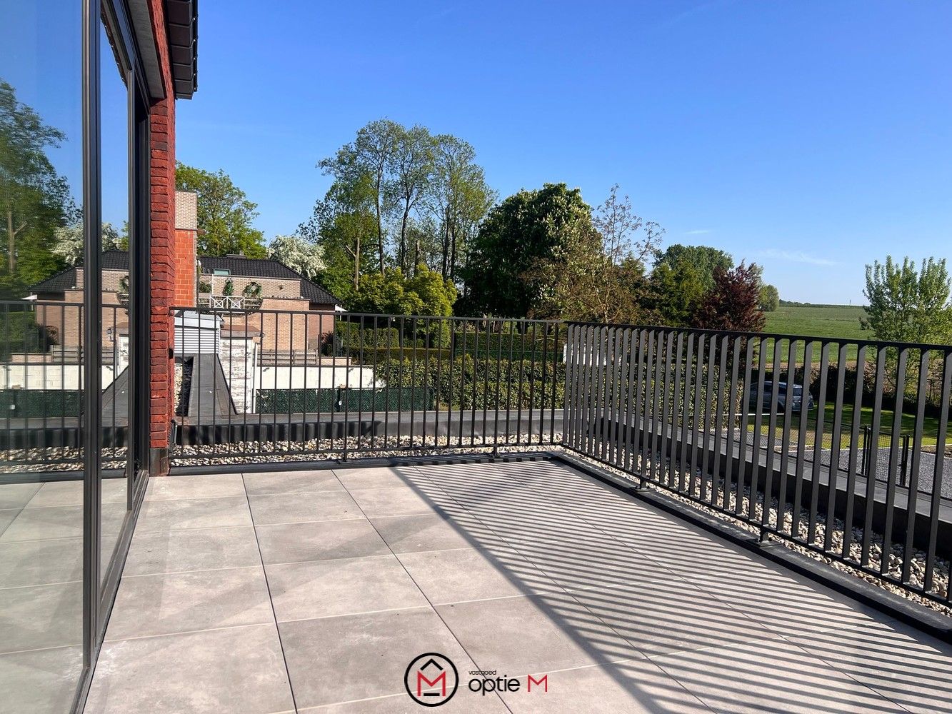 Ruim duplex appartement te huur in Bilzen foto 16