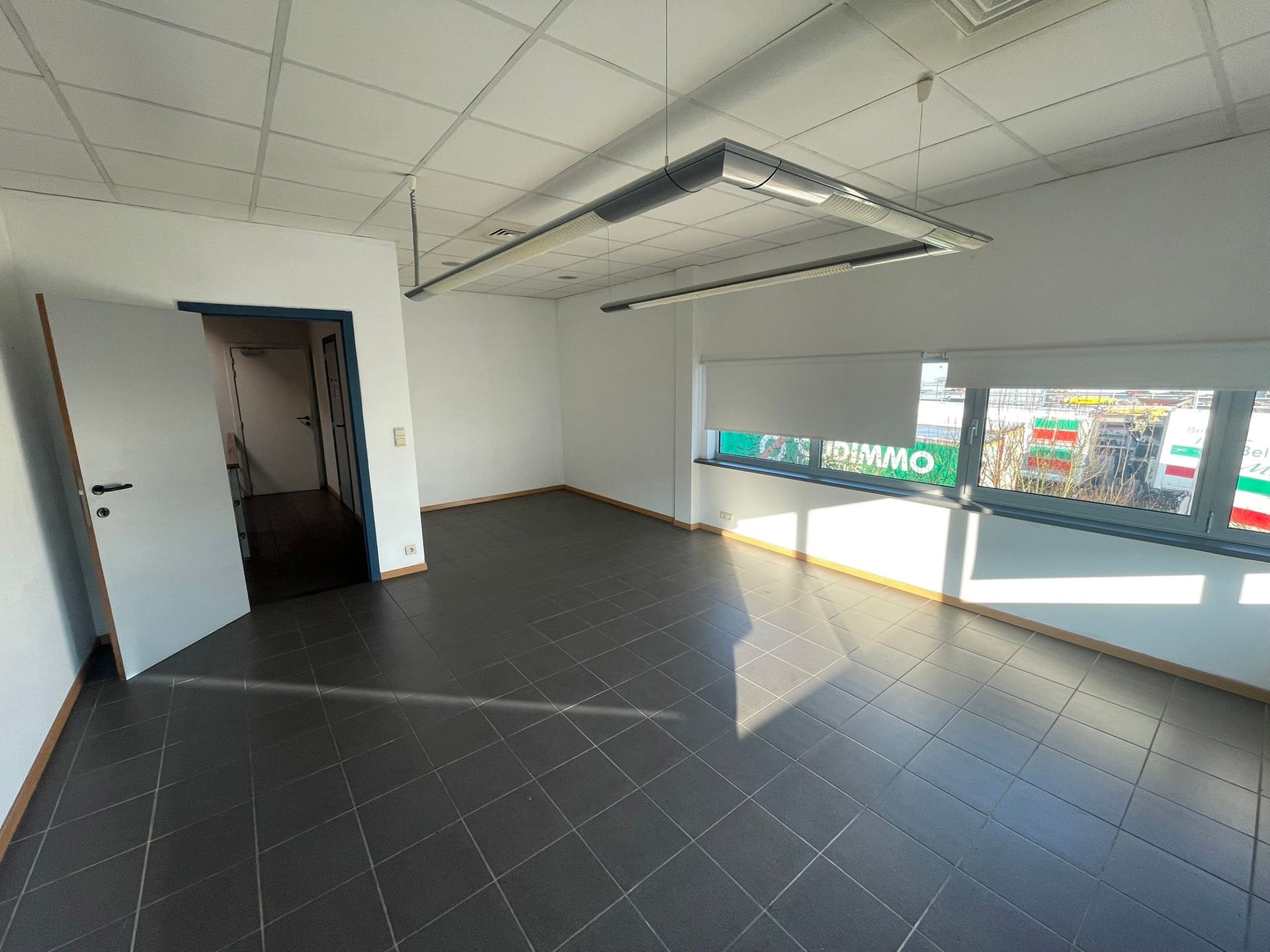 Representatief bedrijfsgebouw te koop in Puurs foto 11