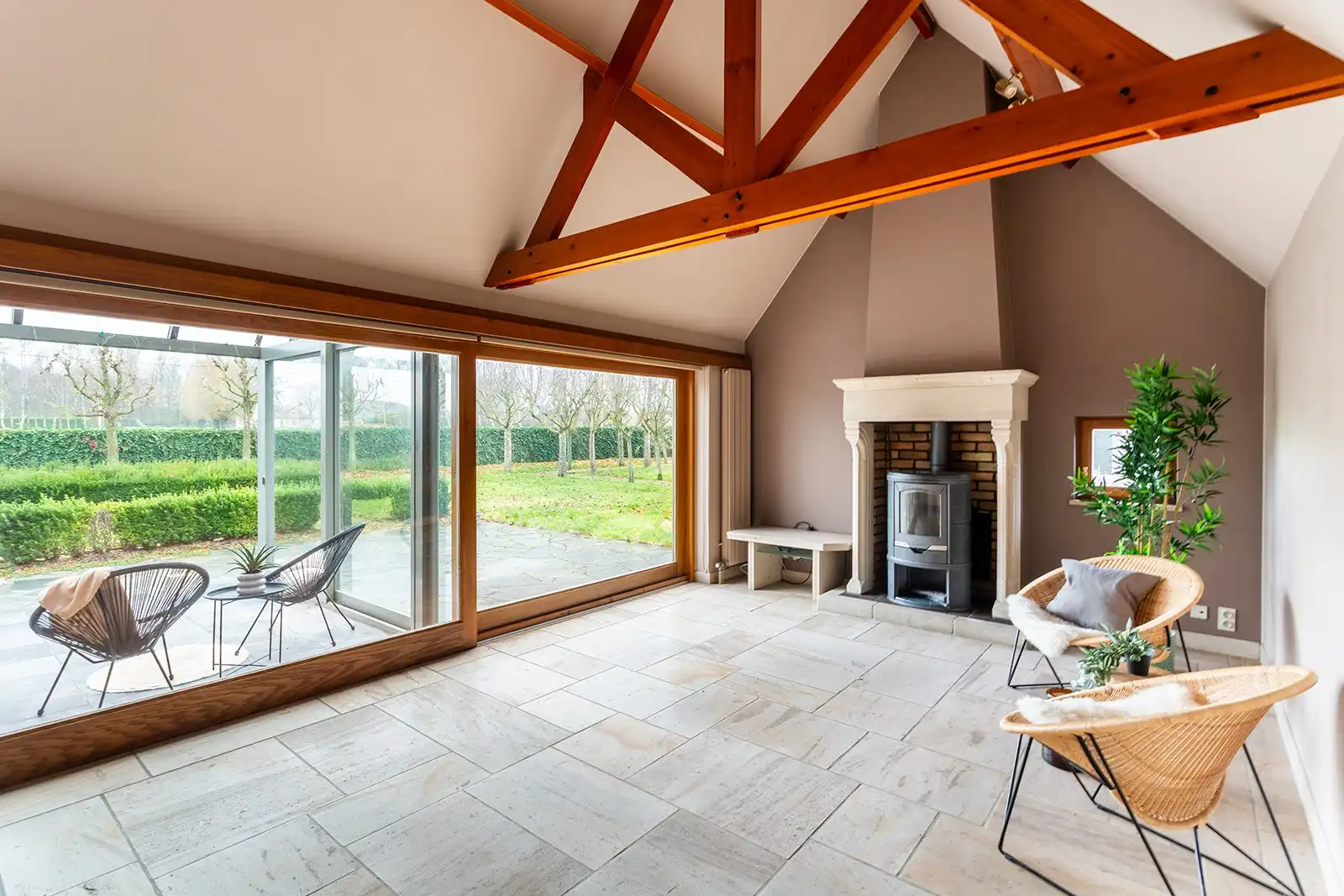 Charmante gezinswoning op 6.217 m² foto 17