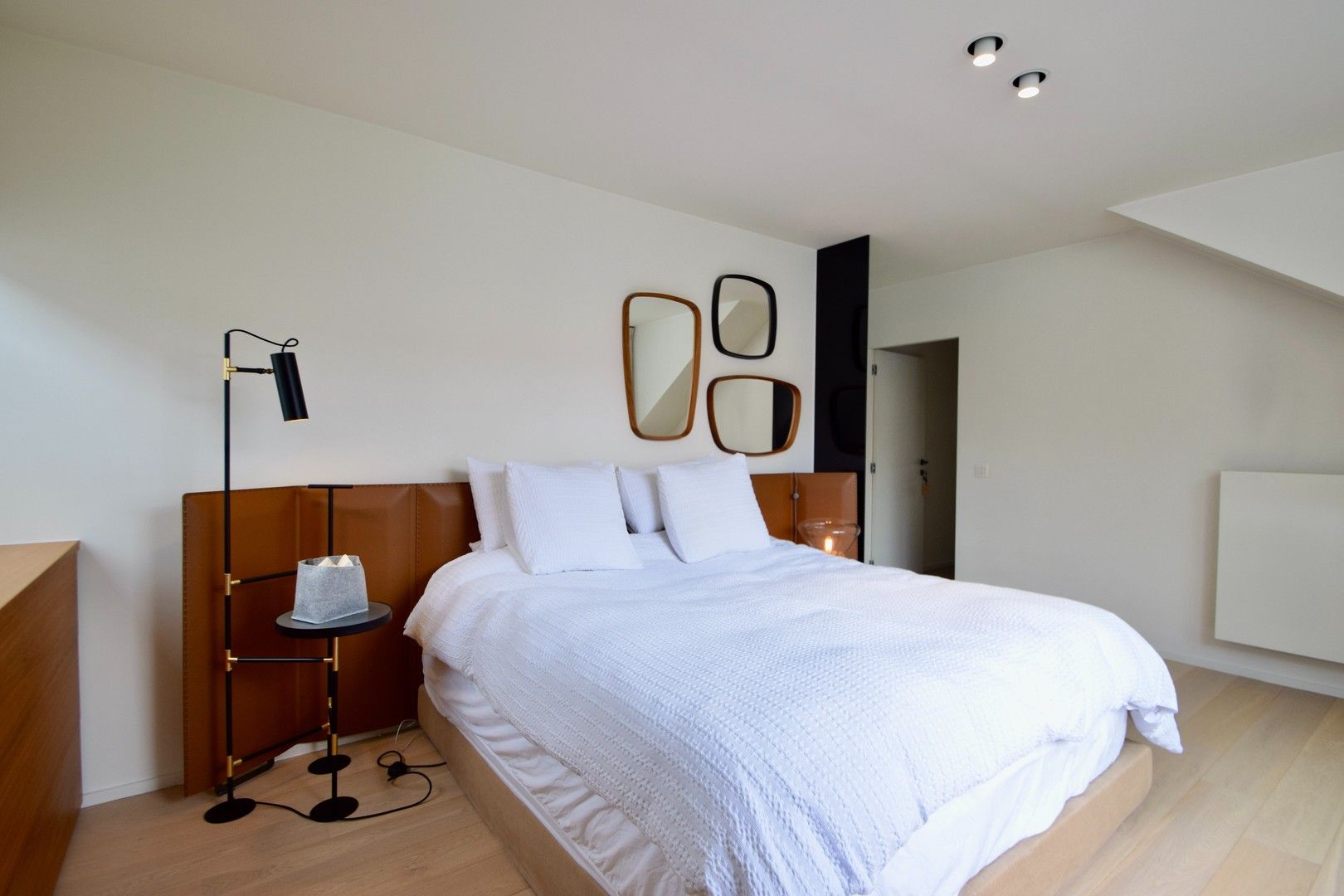 Uitzonderlijke eigendom met een uniek open zicht op de Hazegraspolders, vlakbij het Oosthoekplein. foto 31