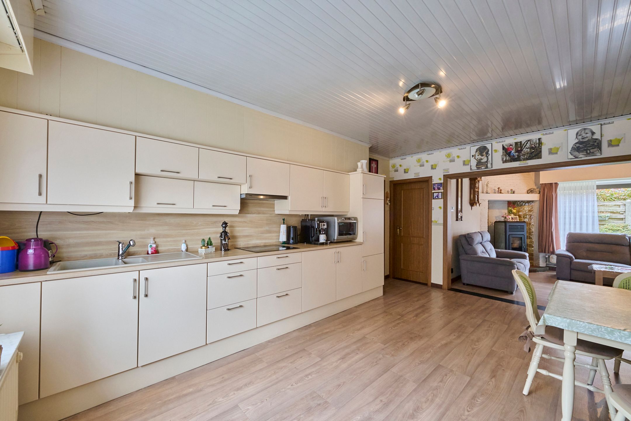 Gelijkvloerse woning met tal van mogelijkheden op 5a77ca foto 3
