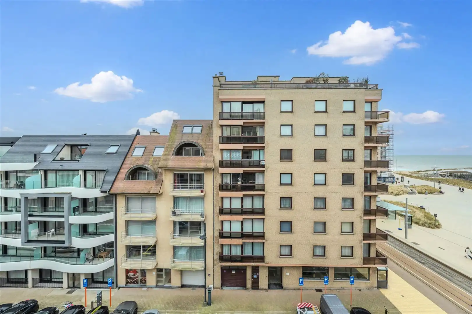 Instap klaar 1-slaapkamer appartement met schuin zeezicht foto 27