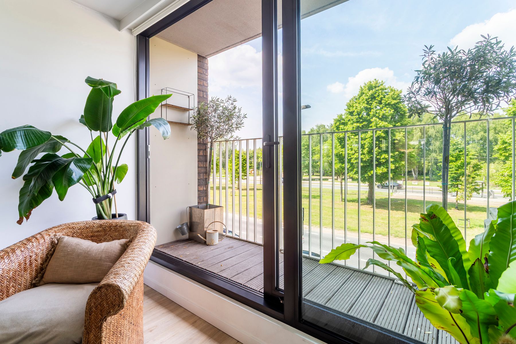 Lichtrijk appartement met zuidterras op Linkeroever foto 5