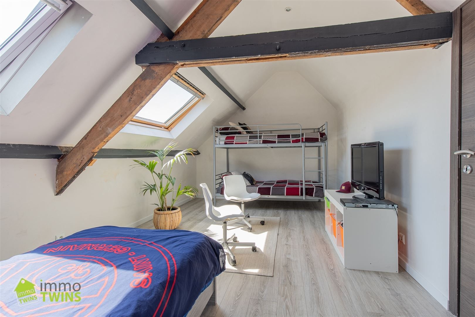 Halfopen bebouwing met 5 slaapkamers, ruime garage te Schoonaarde foto 29