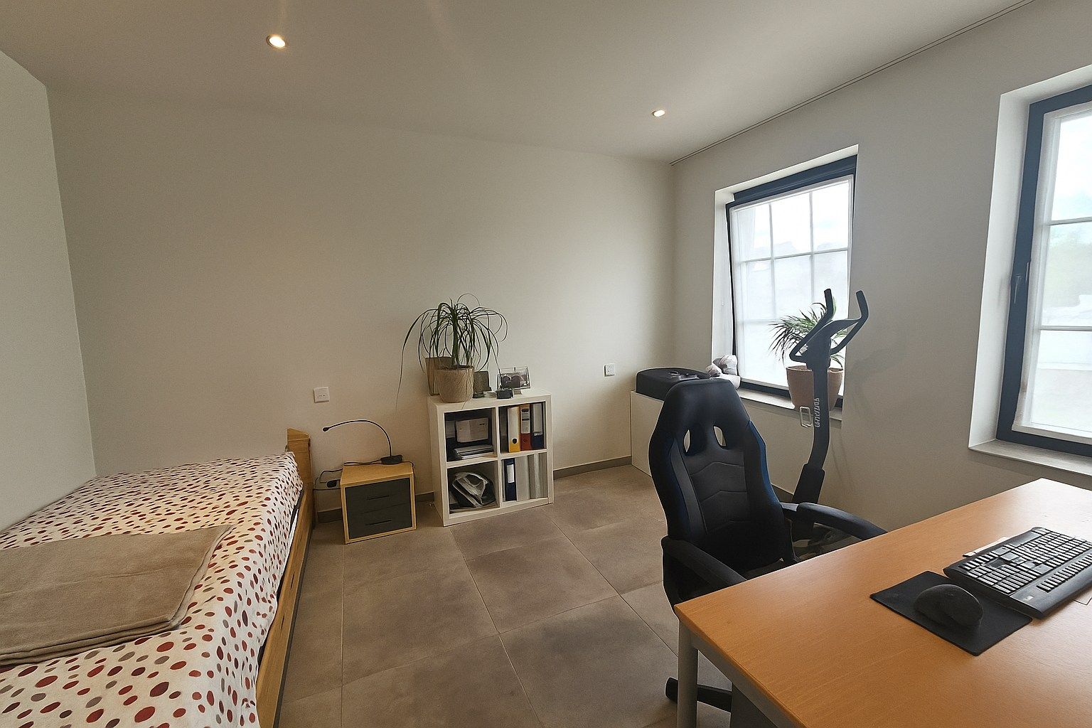  PRACHTIGE NIEUWBOUWWONING MET TUIN EN CARPORT foto 8