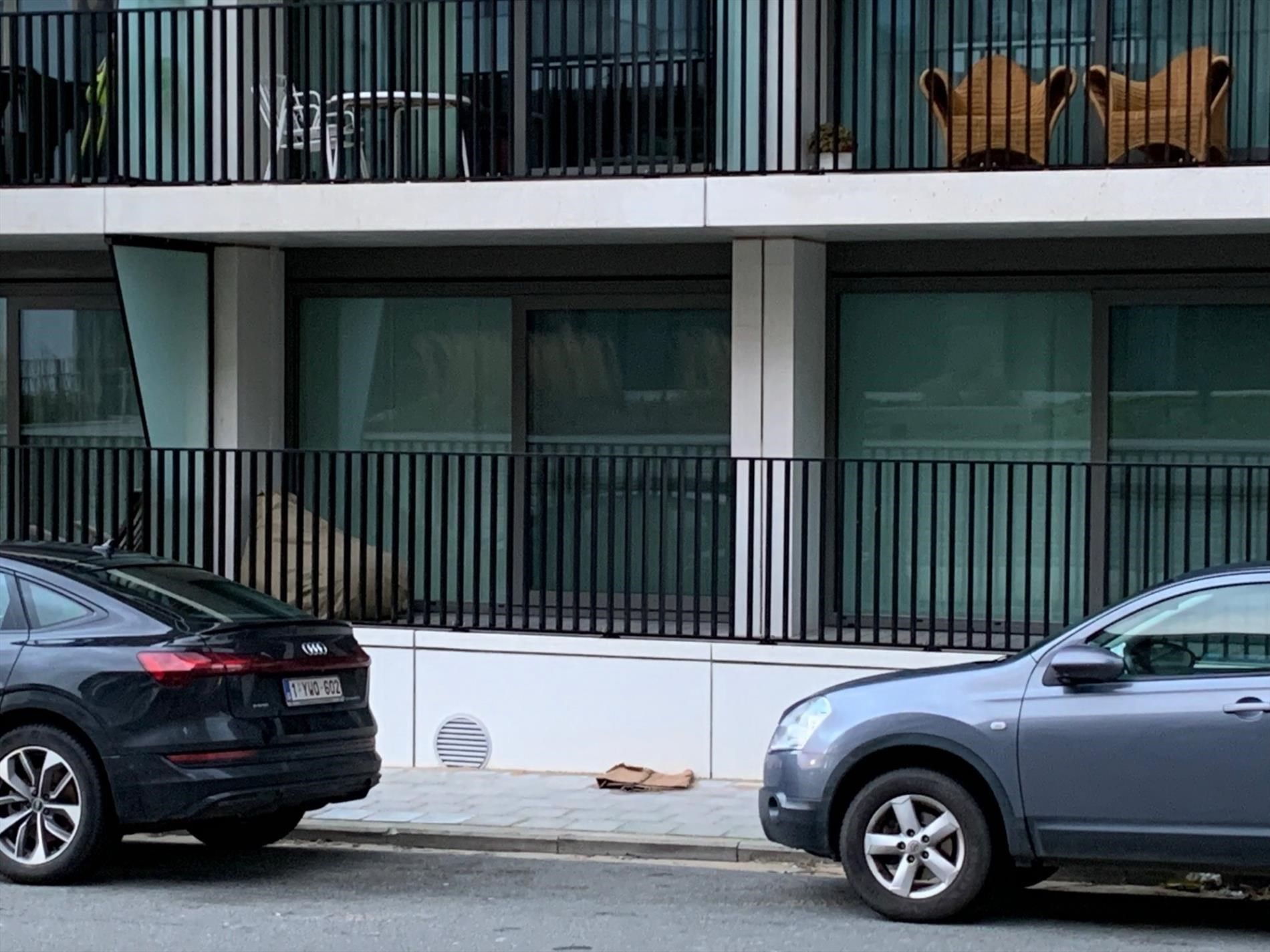 Gemeubeld éénslaapkamerappartement in moderne residentie met zwembad, vlak aan zee (60m) foto 24