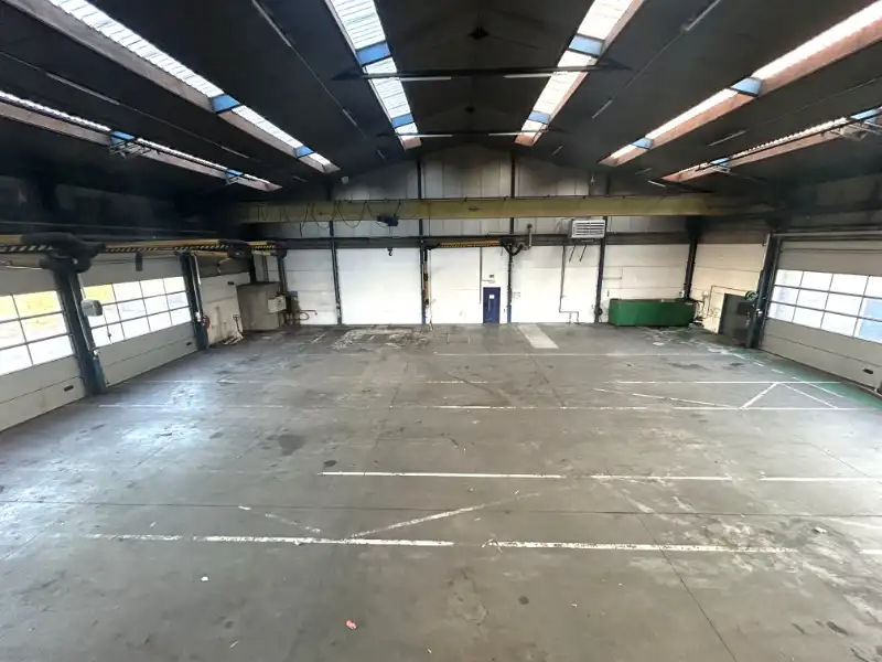 Ruime werkplaats / atelier met kantoren op topligging nabij UZ Gent foto 6