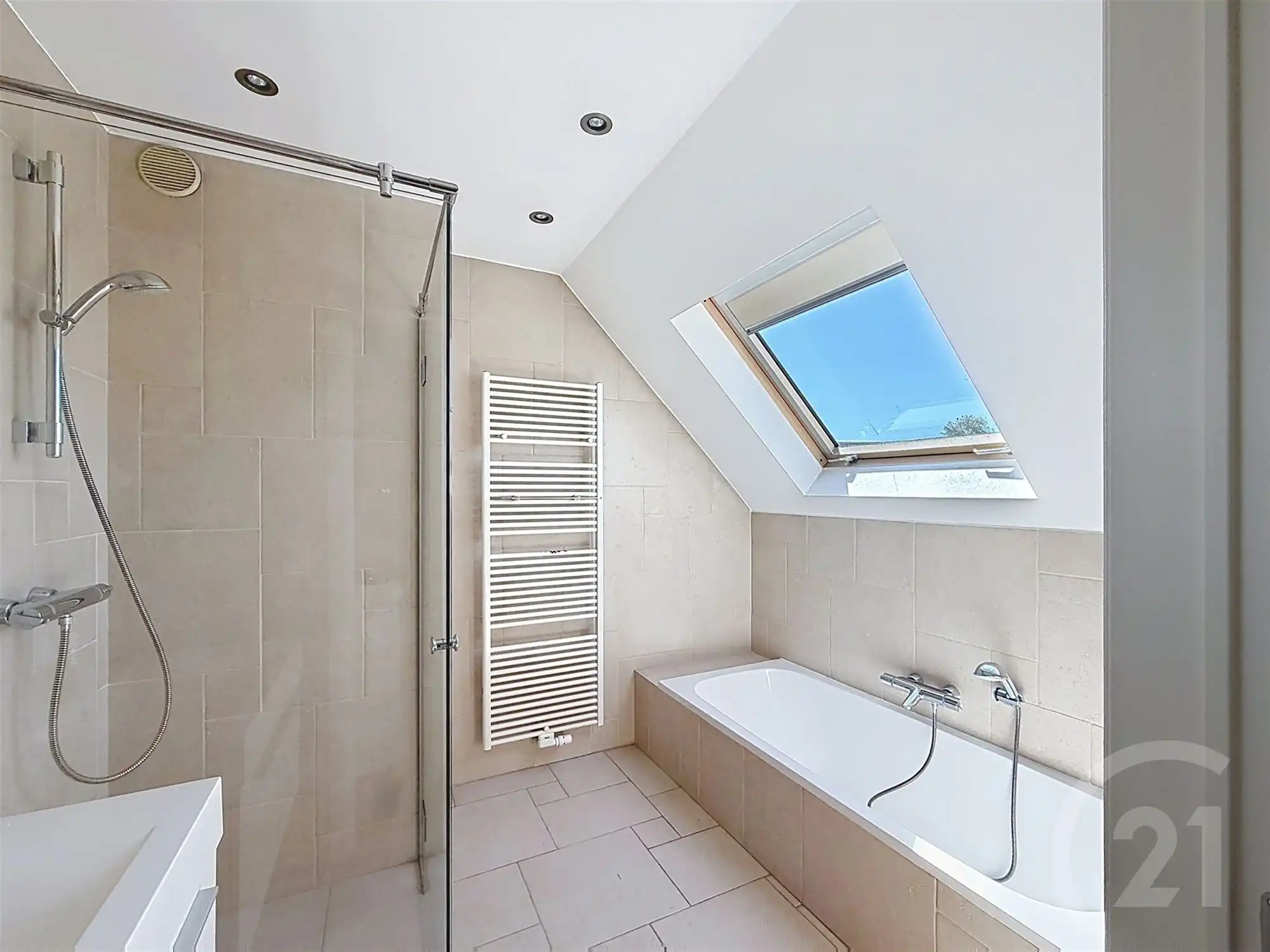 Prachtige penthouse te koop in Olen! foto 10