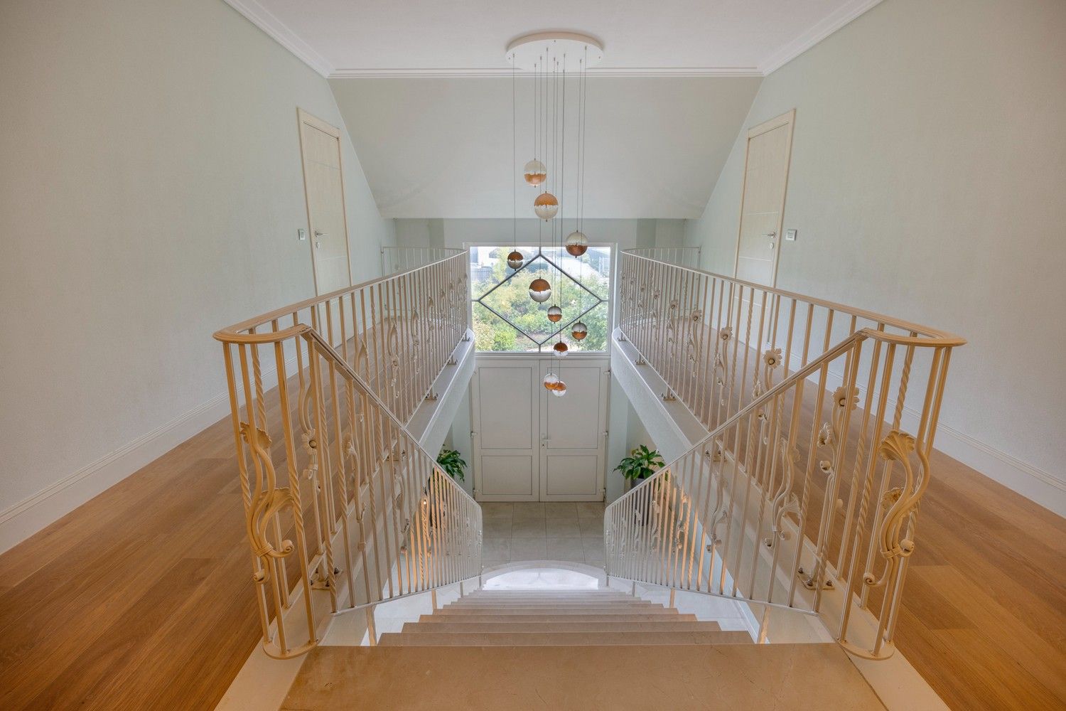 Ruimtelijk én zorgeloos wonen in een groene omgeving nabij het centrum van Maasmechelen foto 4