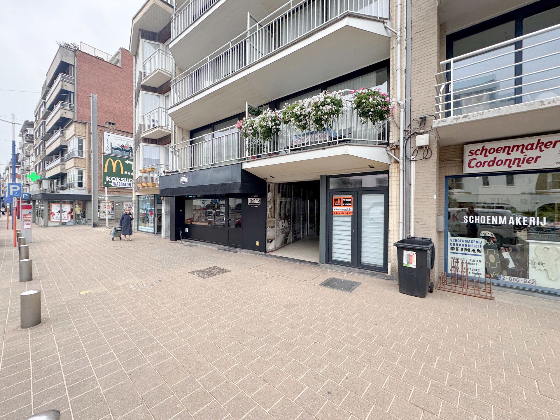 Ruim gelijkvloers pand met talloze mogelijkheden foto 2