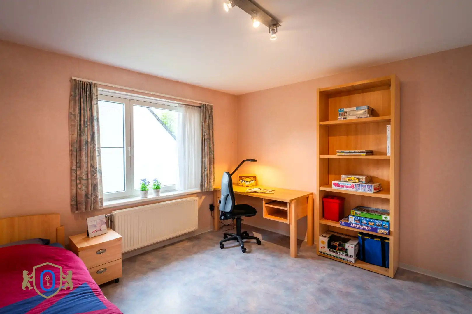 Vrijstaande 4-slpkr woning met tuin & garage foto 29