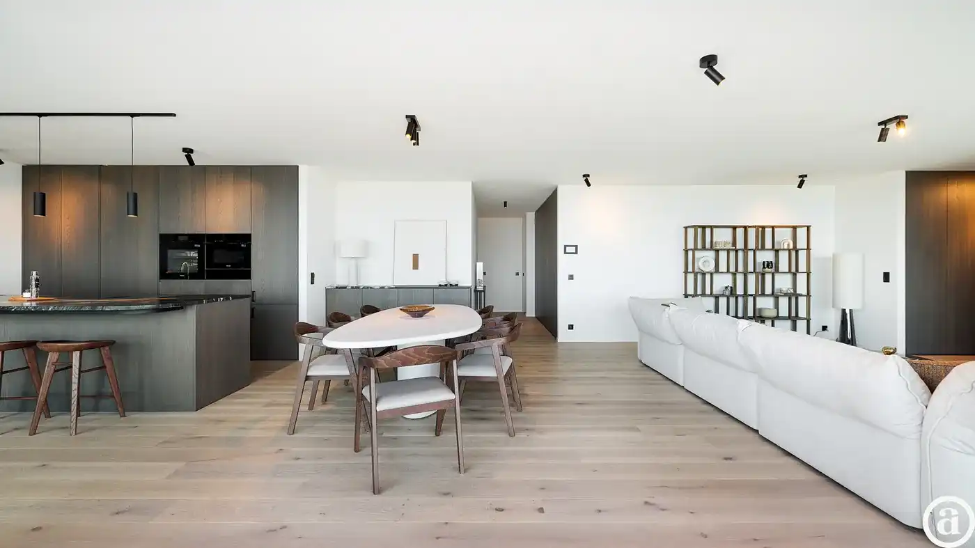 Exclusief high-end appartement in iconisch gebouw aan RBSC. foto 19