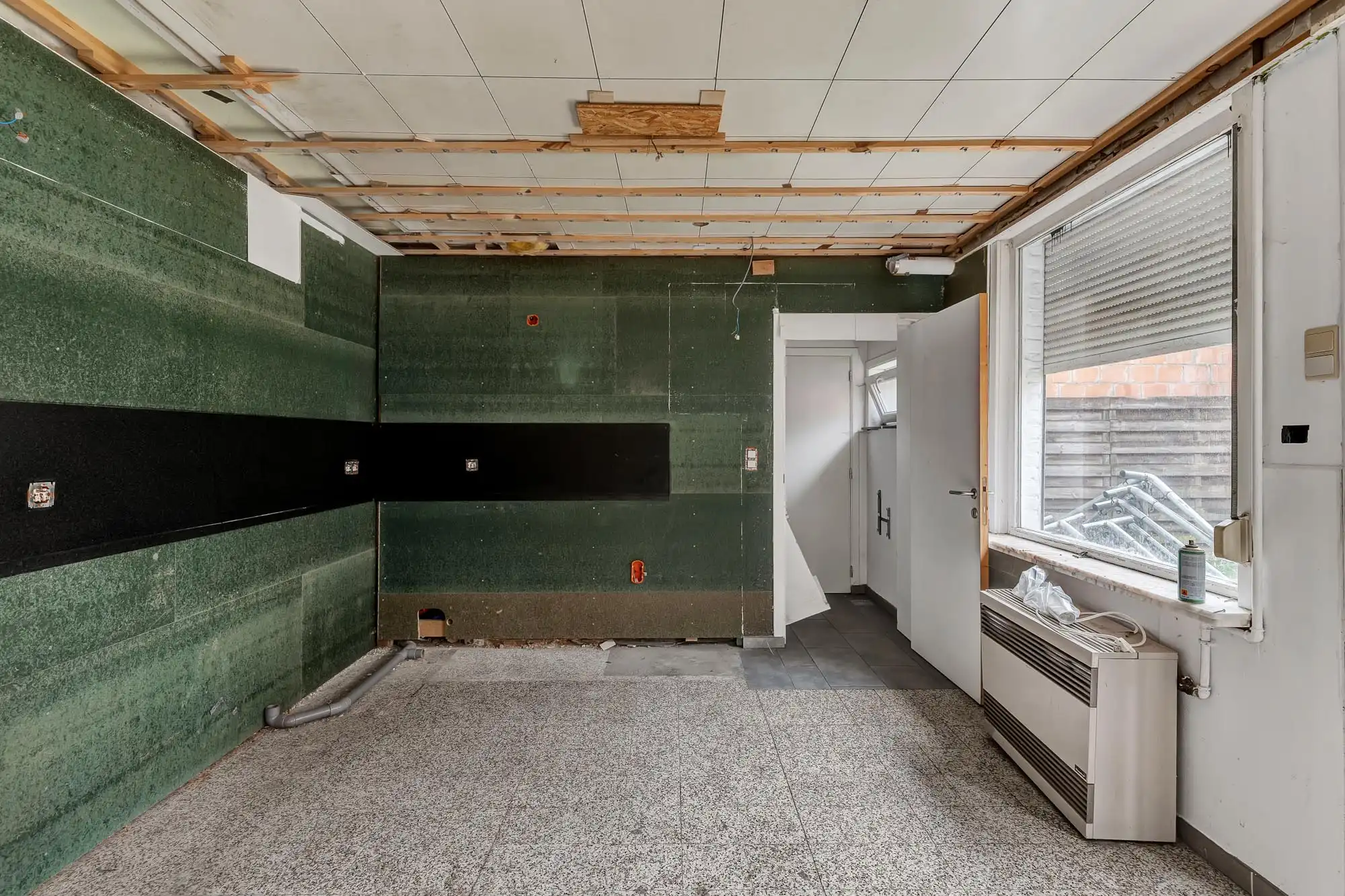 Te renoveren woning centrum Deinze foto 8