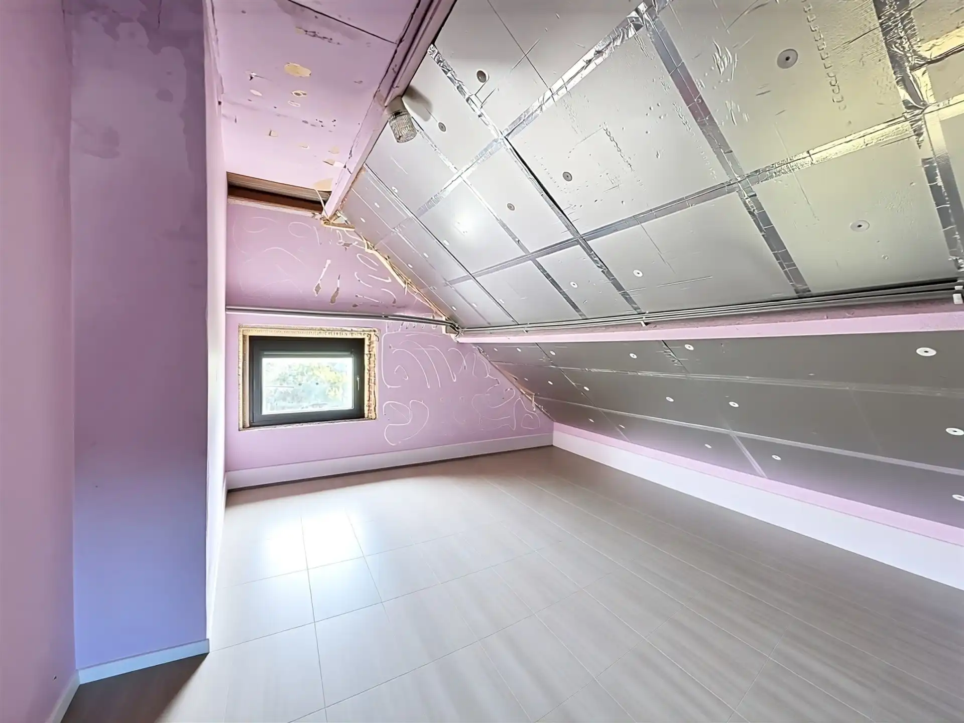 half open bebouwing met 4 slaapkamers op toplocatie foto 13