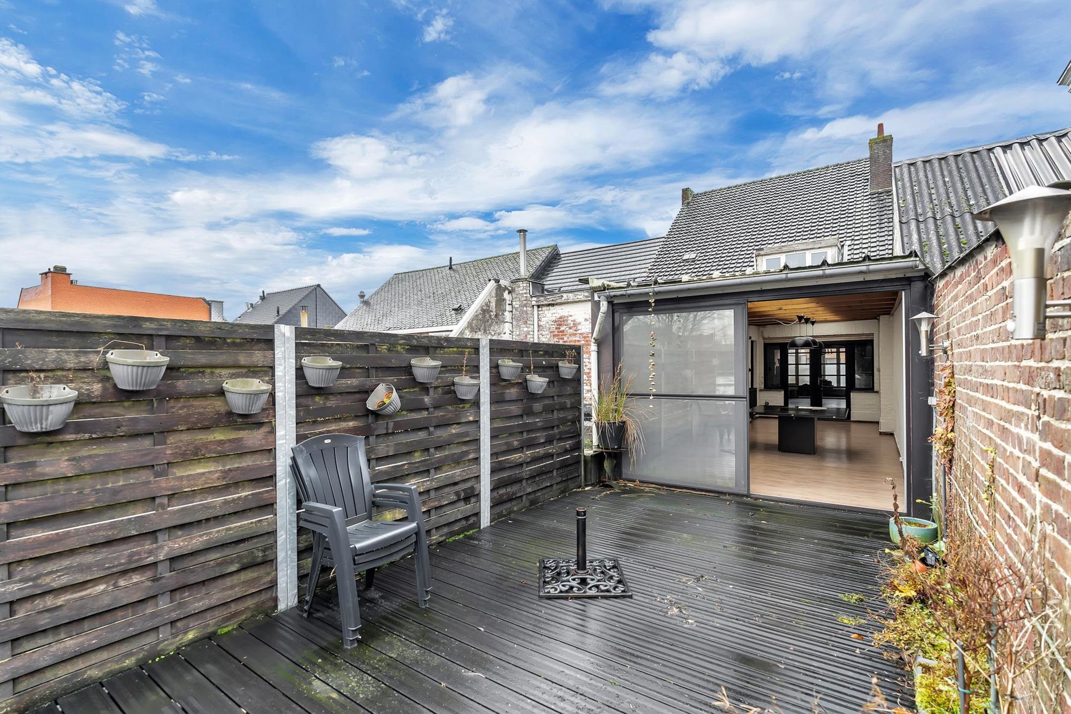 Te renoveren woning met opslagruimte/handelspand van 290 m² foto 11