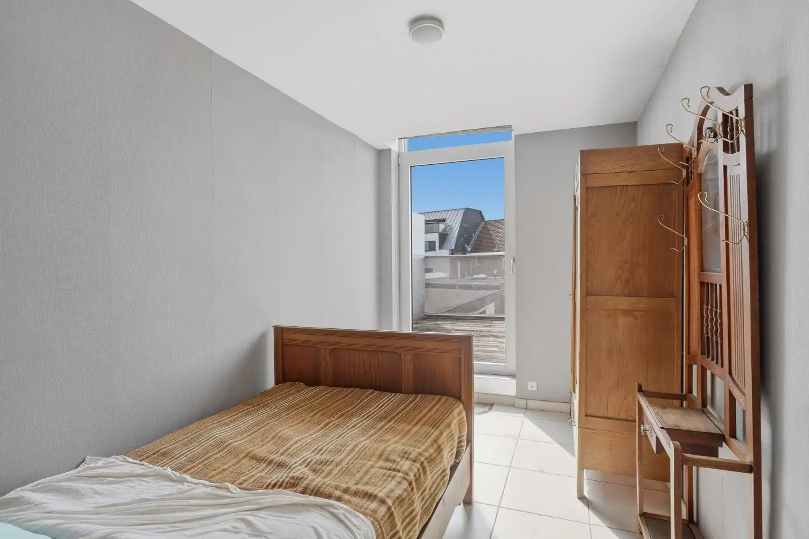 Instapklaar appartement in het centrum van Aartrijke foto 16
