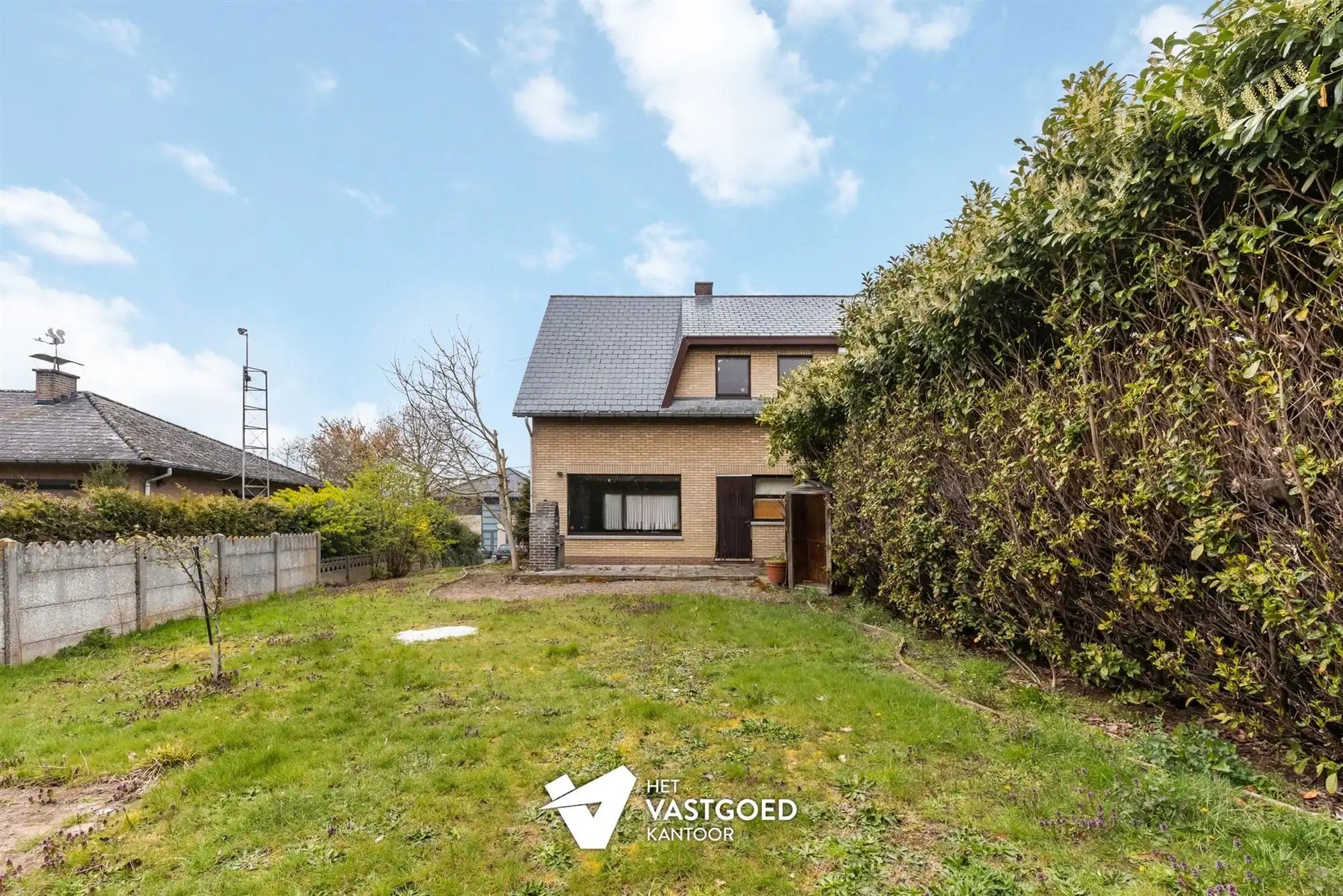 TE RENOVEREN WONING MET 3 SLAAPKAMERS OP CENTRALE LIGGING IN KOERSEL-CENTRUM foto 17