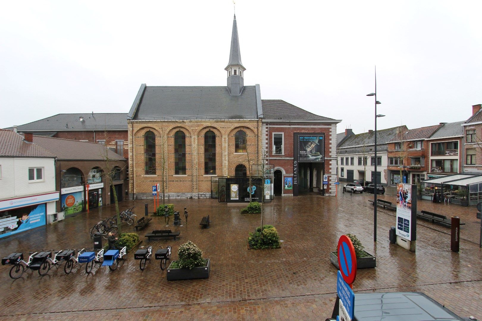 INSTAPKLAAR HANDELSPAND OP TOPLOCATIE foto 14