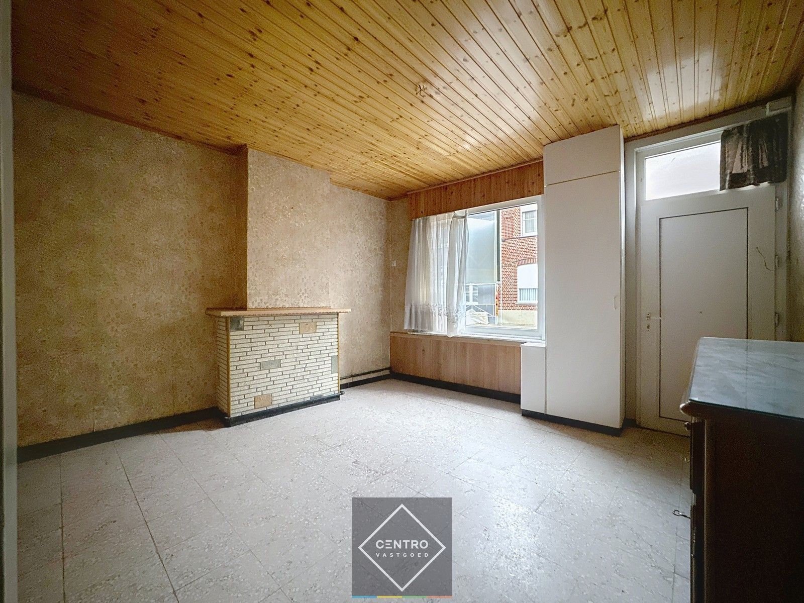 Budgetvriendelijke woning met veel potentieel nabij het centrum! foto 2