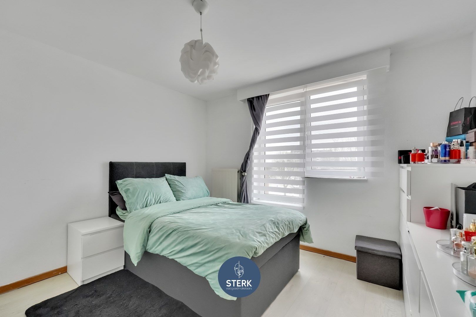 APPARTEMENT MET 3 SLPKS IN HET HARTJE VAN LANAKEN !  foto 13