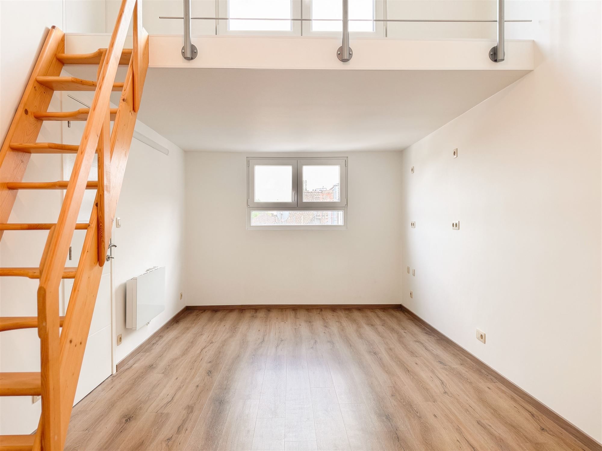  Handels en woonhuis van 150m² gerenoveerd in Laeken! foto 16