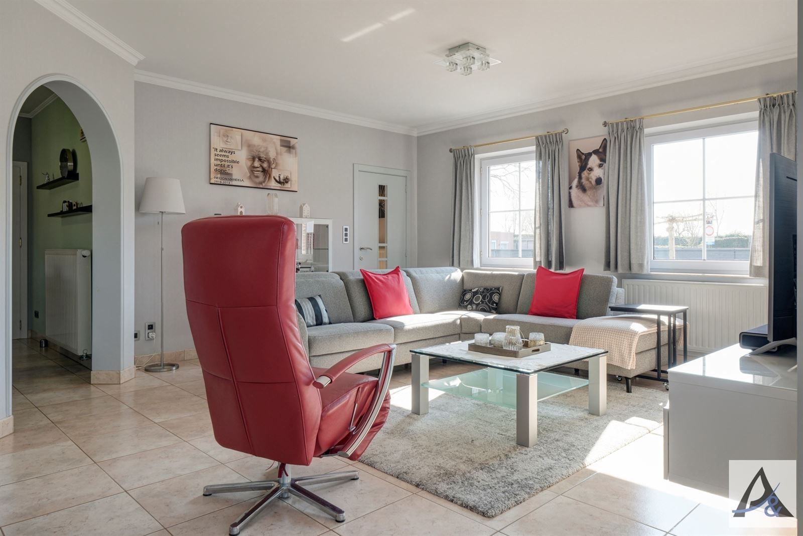Uitgeruste en instapklare woning op landelijke locatie met label A foto 7