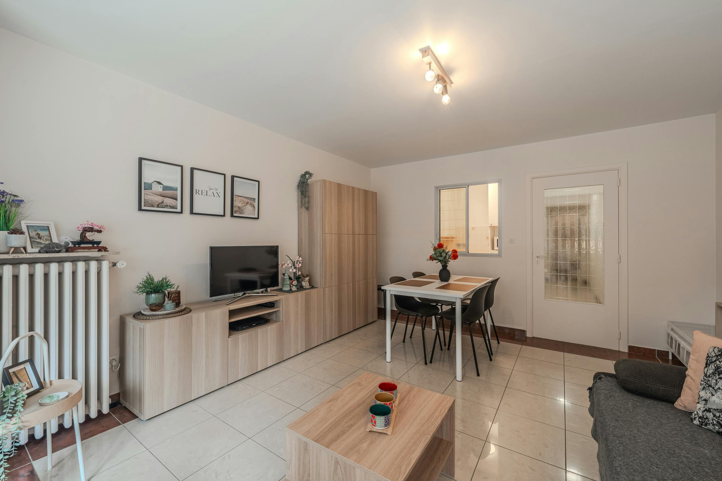 Lichtrijk éénslaapkamer appartement met zijdelings zeezicht! foto 4