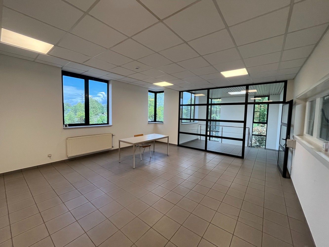 7012m² magazijn met luifel foto 21