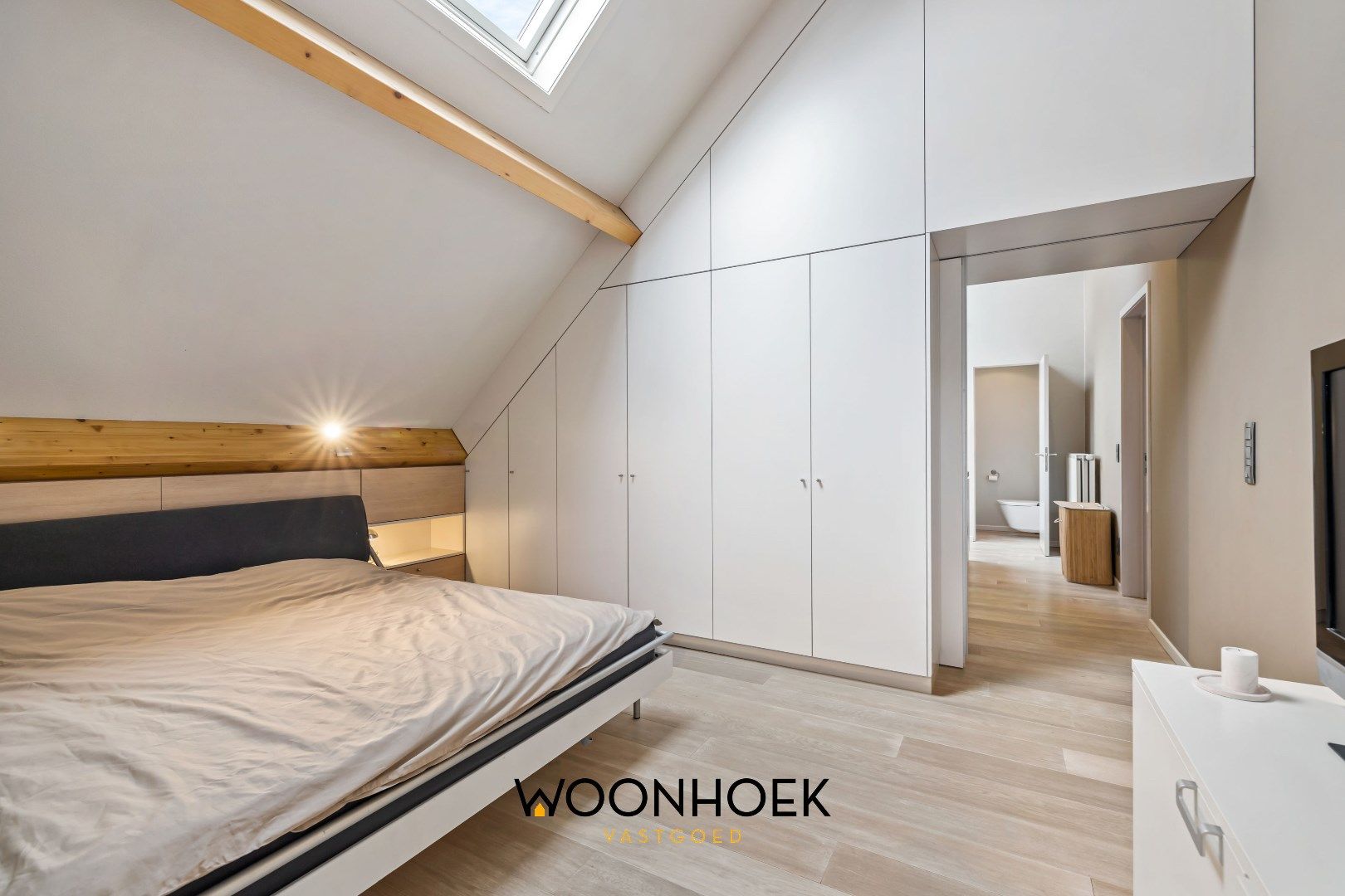 Luxueuze, 5 slpk-woning in kindvriendelijke wijk te Sint-Niklaas! foto 22