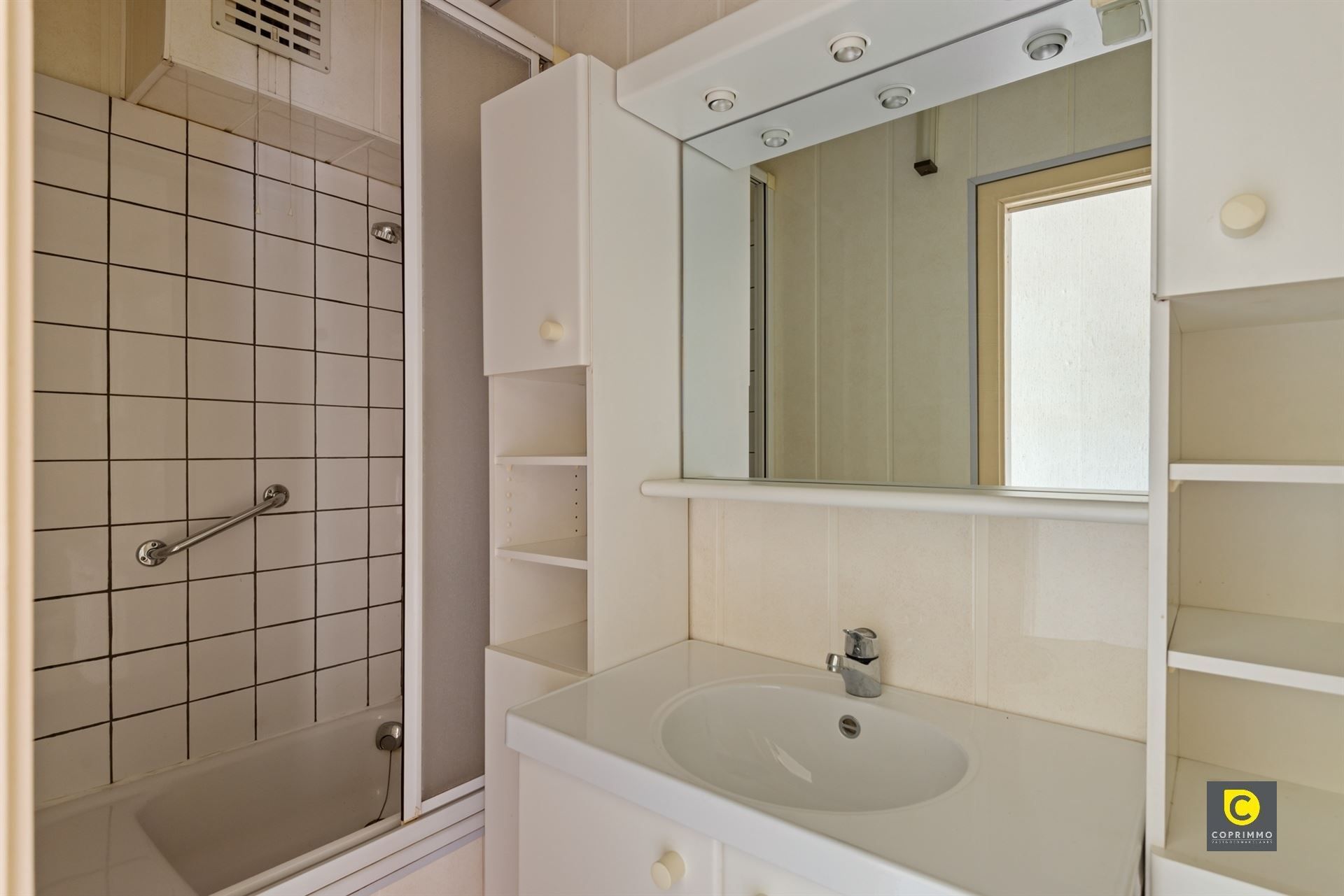 Te renoveren 4 slpks woning met tuin! foto 8